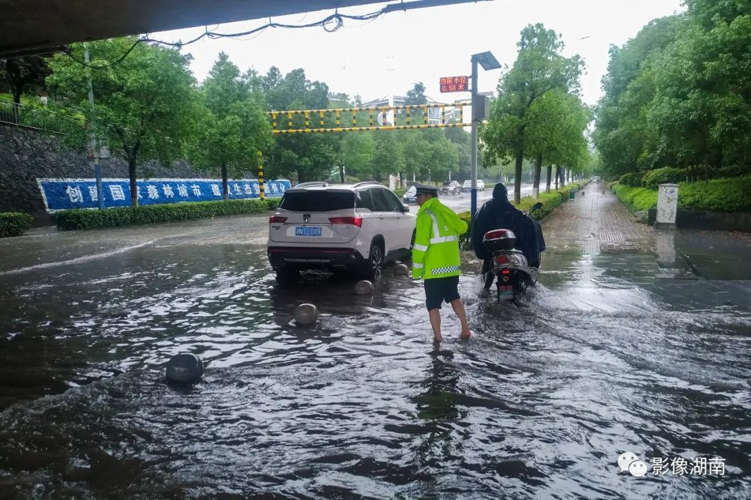 长沙暴雨最新消息及城市应对雨水挑战的策略